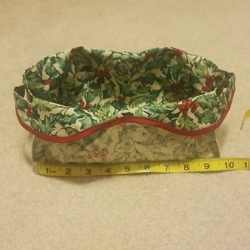 Longaberger liner for 2002 Traditions basket  American Holly NWT